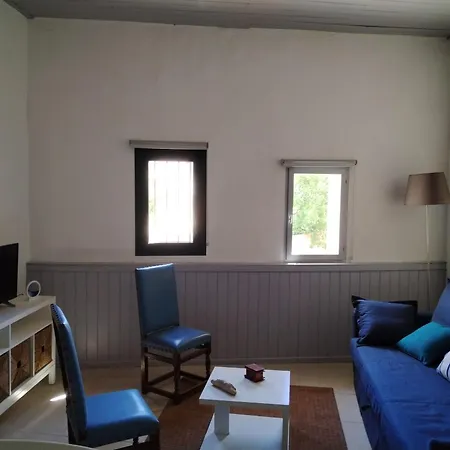 Torreillans - Nid Douillet Apartment